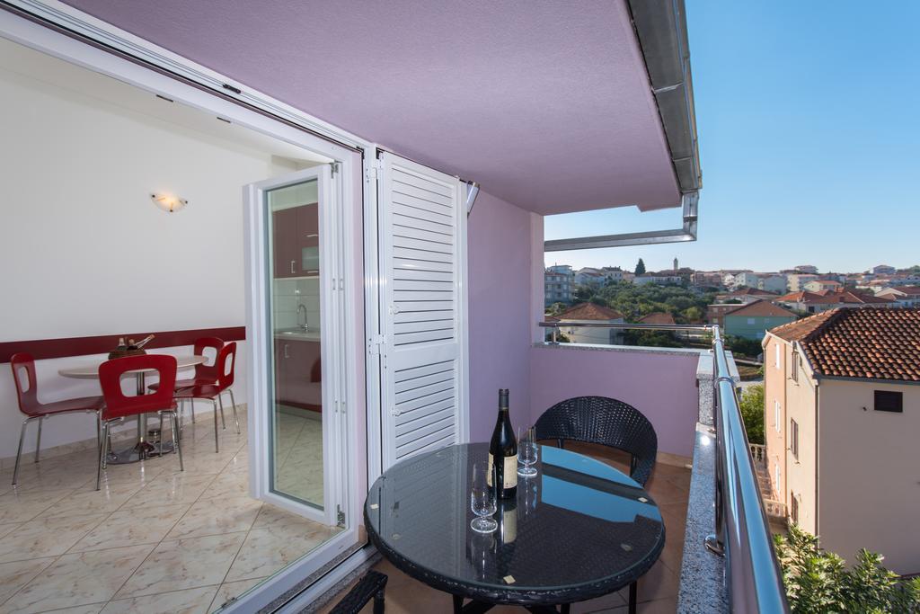 Apartments Jaman Ivan Trogir Exterior photo